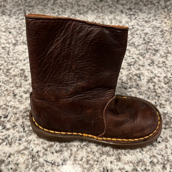 Dr. Martin's kid boots - Picture 2 of 10